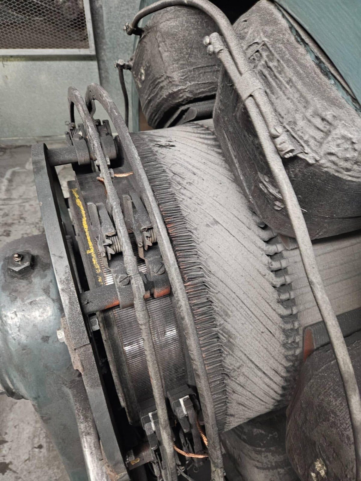 unnamed (2) An elevator motor
